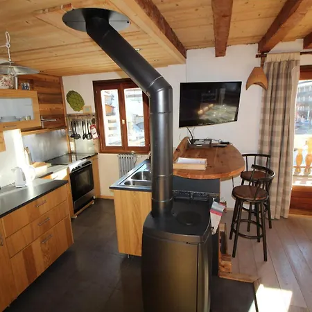 Chalet Bobech - Traditionnel Décor Bois, Très Chaleureux Et Convivial. Mae-3379